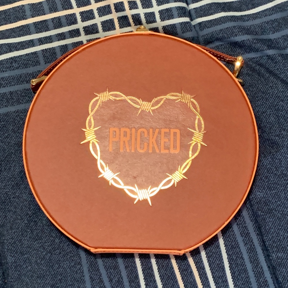 Jeffree ⭐️ PRICKED